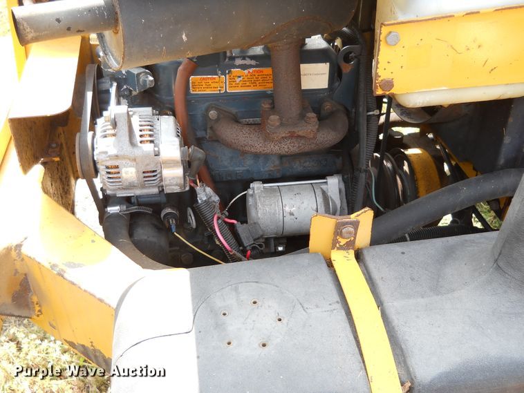 image for item DE4511 2004 Hustler 926089 ZTR lawn mower