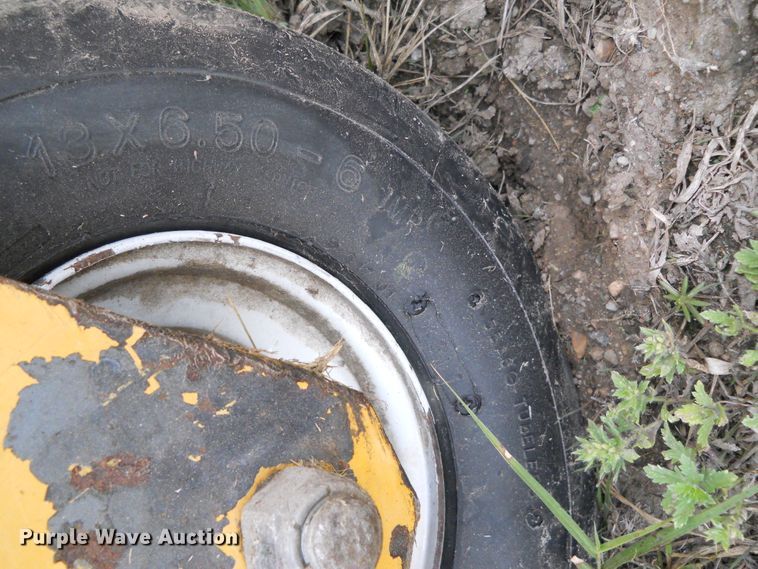 image for item DE4511 2004 Hustler 926089 ZTR lawn mower