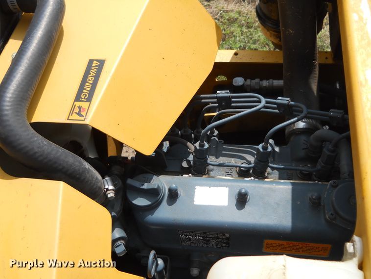 image for item DE4512 2010 Hustler 925008 ZTR lawn mower