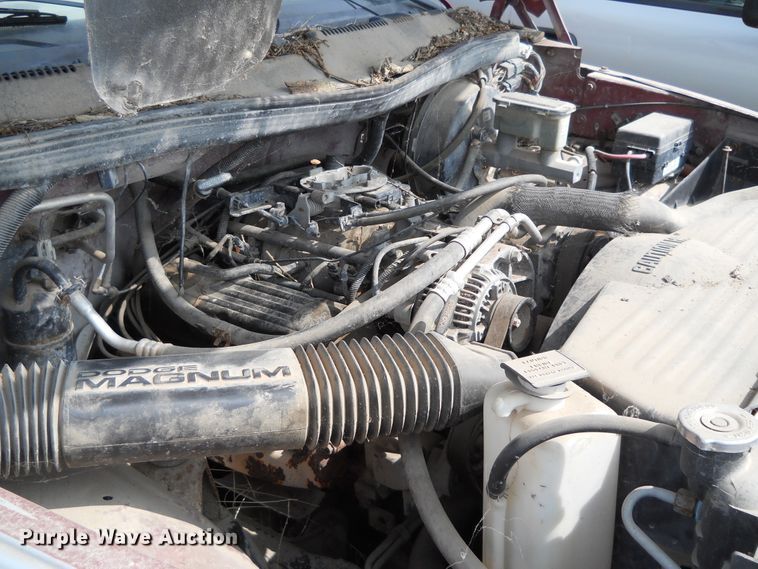 image for item DE4513 1996 Dodge Ram 1500  Club Cab pickup truck