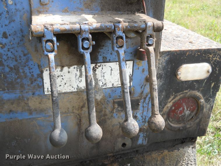 image for item DE4516 Thermo Lay TM375-200 pothole patcher bed