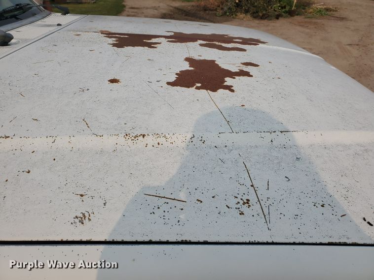 image for item DF5774 1990 Ford F150 Custom  pickup truck