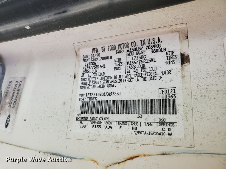 image for item DF5774 1990 Ford F150 Custom  pickup truck