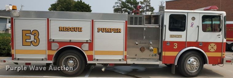 image for item DF5790 1998 HME  pumper fire truck