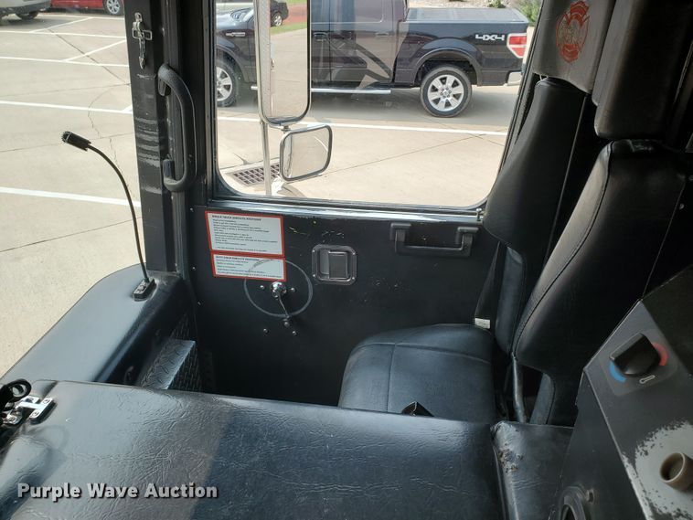 image for item DF5790 1998 HME  pumper fire truck