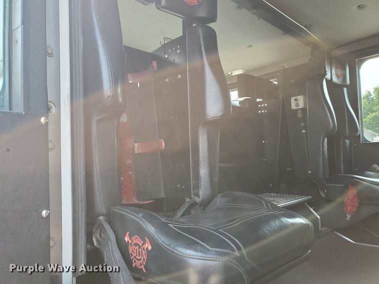 image for item DF5790 1998 HME  pumper fire truck