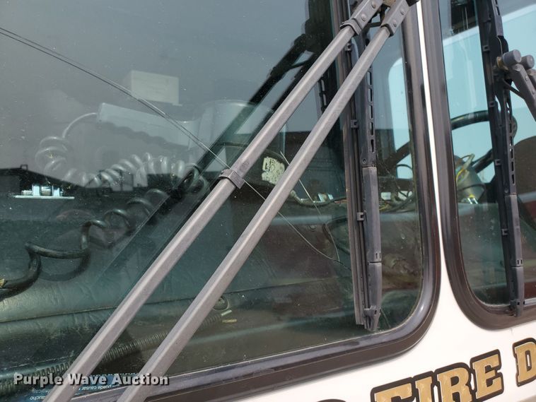 image for item DF5790 1998 HME  pumper fire truck