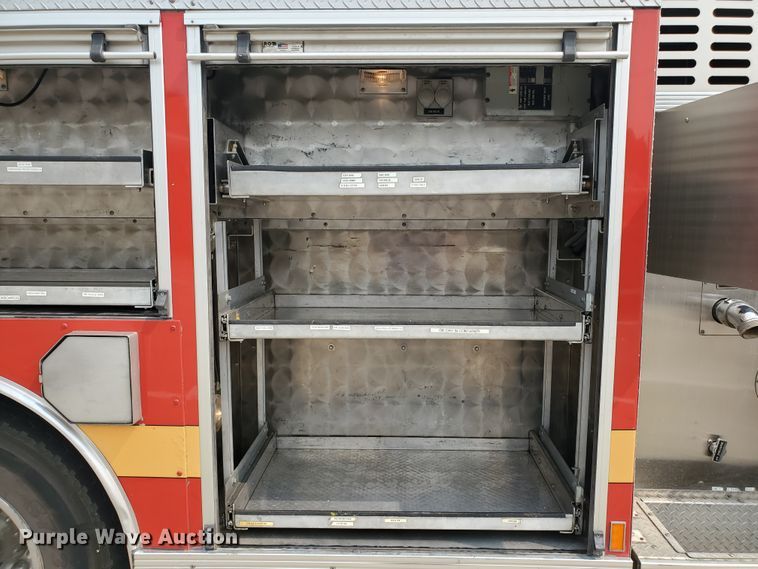 image for item DF5790 1998 HME  pumper fire truck