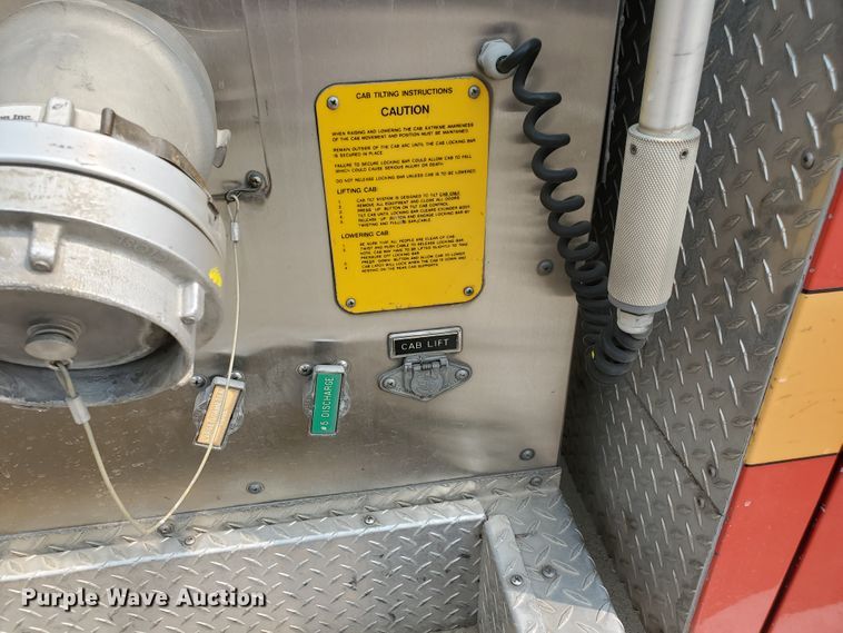 image for item DF5790 1998 HME  pumper fire truck