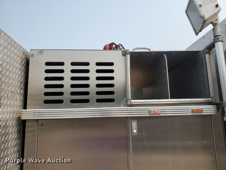 image for item DF5790 1998 HME  pumper fire truck