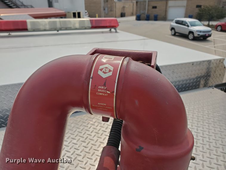 image for item DF5790 1998 HME  pumper fire truck