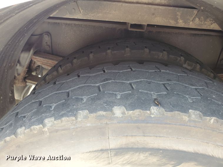 image for item DF5790 1998 HME  pumper fire truck