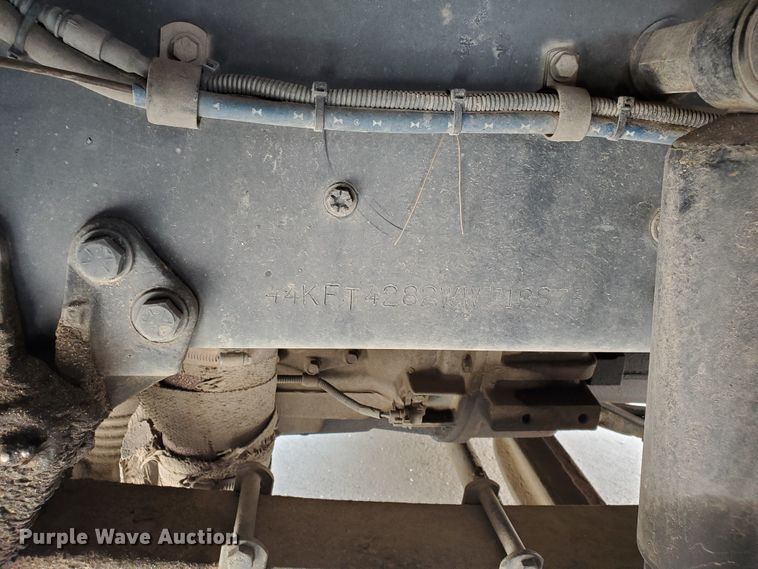 image for item DF5790 1998 HME  pumper fire truck