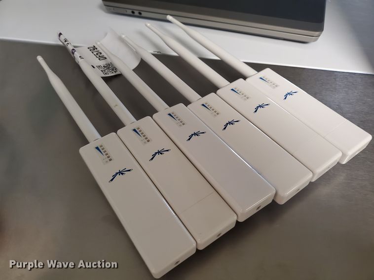 image for item DF5792 (6) Ubiquiti PicoStation M2 access points