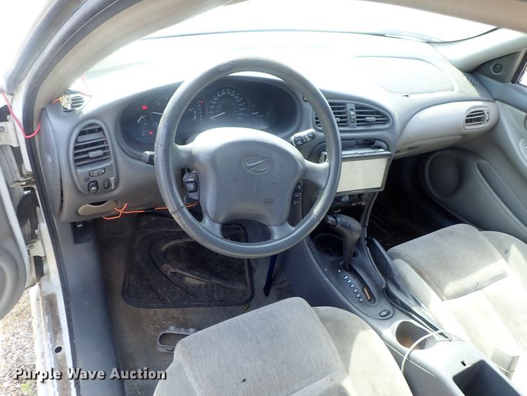 image for item DG2338 2002 Oldsmobile Alero