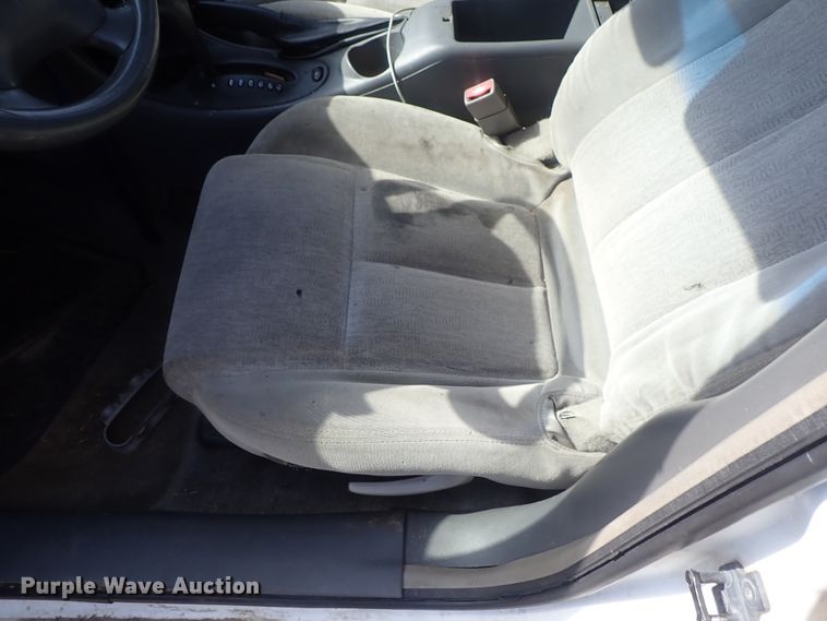 image for item DG2338 2002 Oldsmobile Alero