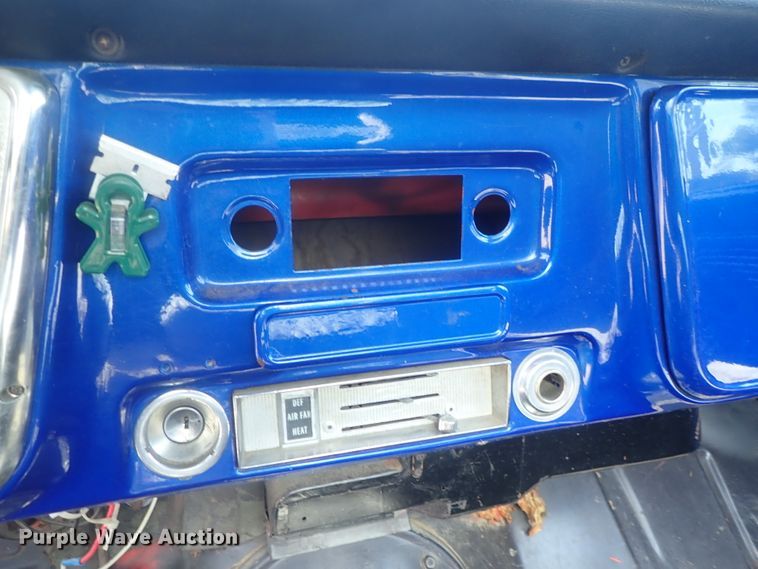 image for item DG2339 1971 Chevrolet C10 pickup truck