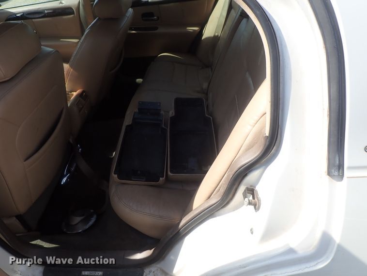 image for item DG2340 1998 Lincoln Town Car