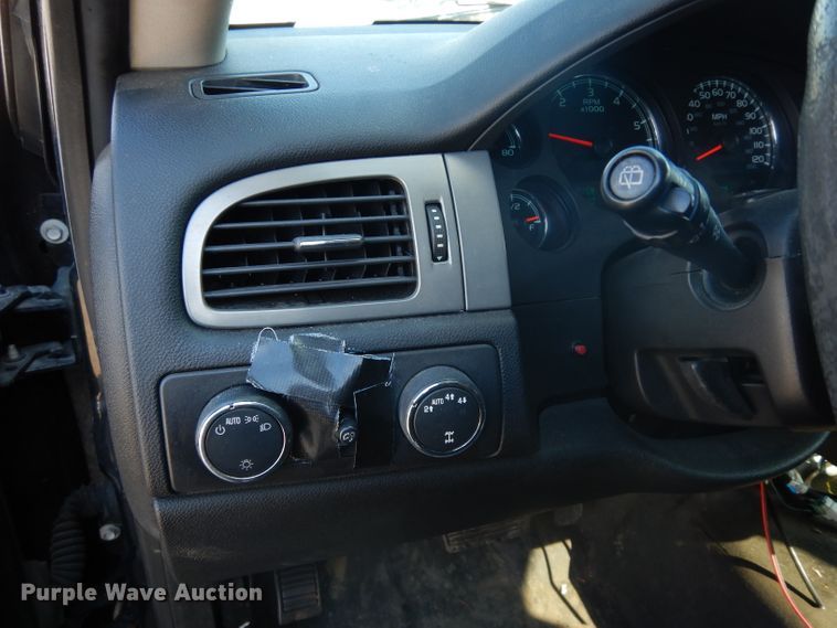 image for item DG6302 2013 Chevrolet Tahoe Police  SUV