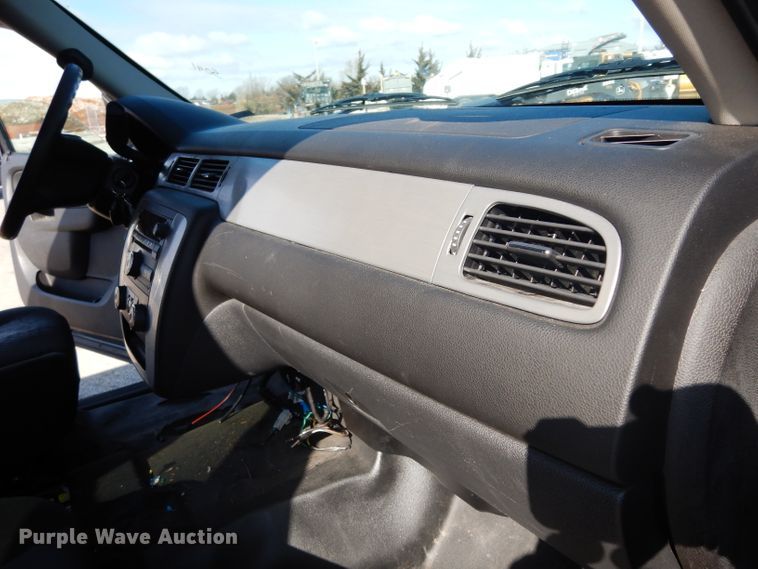 image for item DG6302 2013 Chevrolet Tahoe Police  SUV