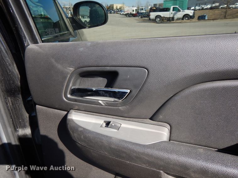 image for item DG6302 2013 Chevrolet Tahoe Police  SUV