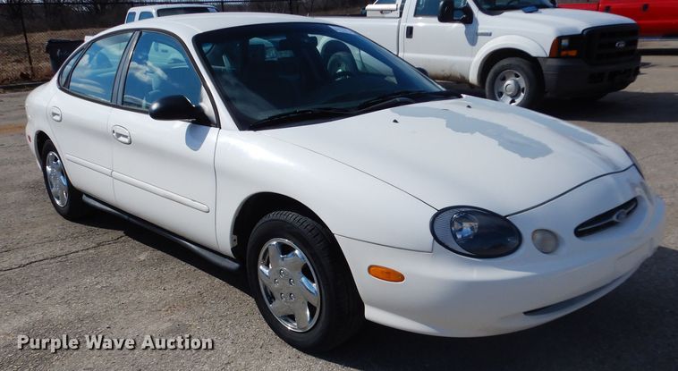 image for item DG6305 1999 Ford Taurus LX