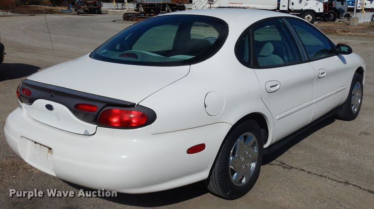 image for item DG6305 1999 Ford Taurus LX