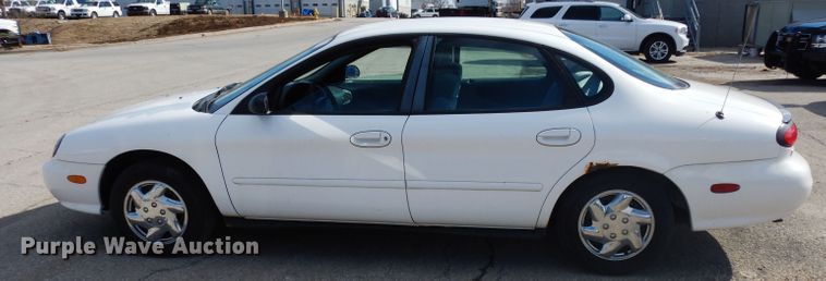 image for item DG6305 1999 Ford Taurus LX