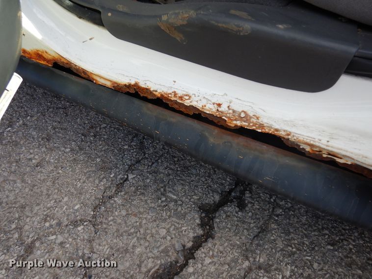 image for item DG6305 1999 Ford Taurus LX