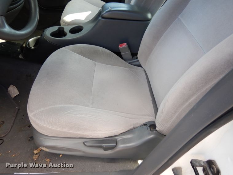 image for item DG6305 1999 Ford Taurus LX