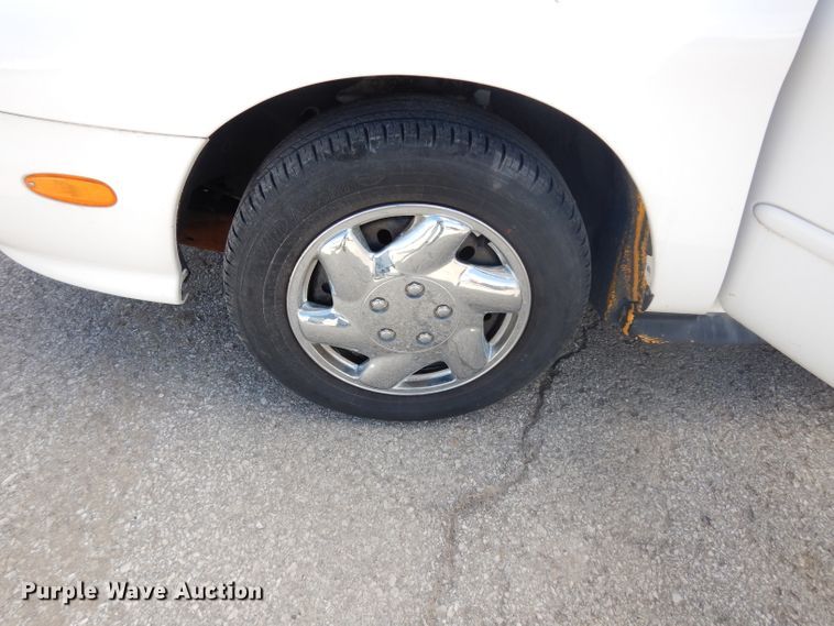 image for item DG6305 1999 Ford Taurus LX