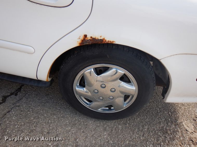 image for item DG6305 1999 Ford Taurus LX