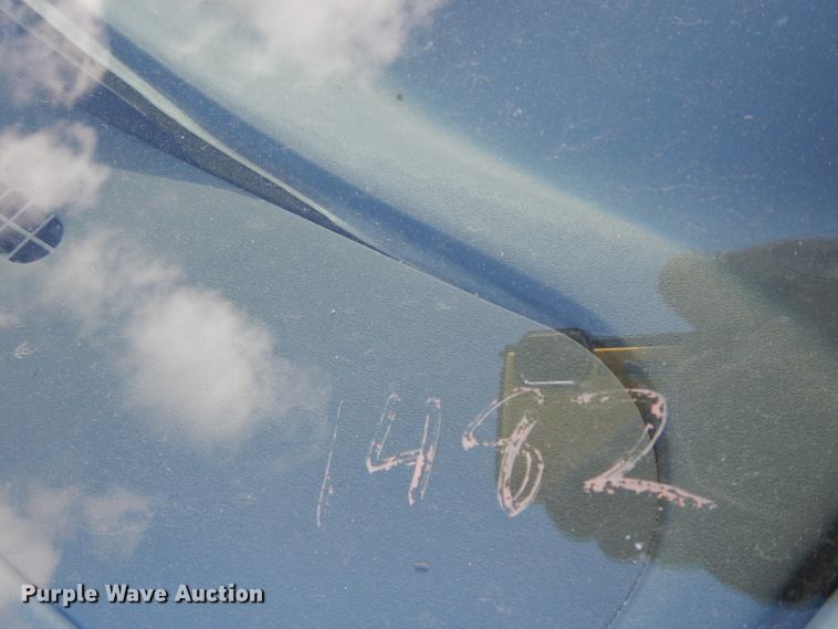 image for item DG6305 1999 Ford Taurus LX