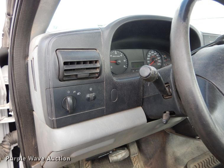 image for item DG6307 2006 Ford F250 Super Duty XL  pickup truck