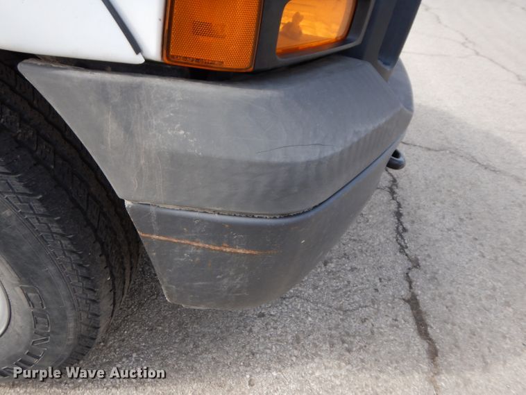 image for item DG6307 2006 Ford F250 Super Duty XL  pickup truck