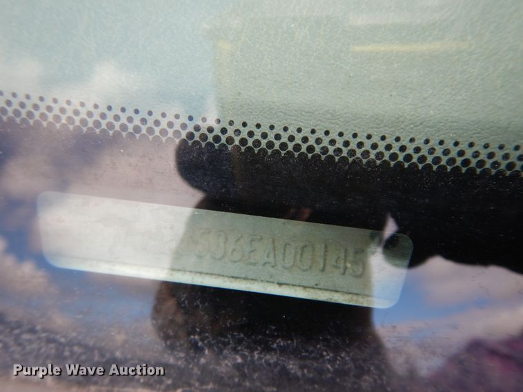 image for item DG6307 2006 Ford F250 Super Duty XL  pickup truck