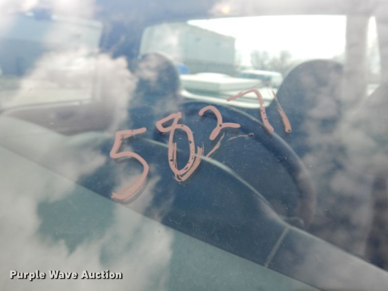 image for item DG6307 2006 Ford F250 Super Duty XL  pickup truck