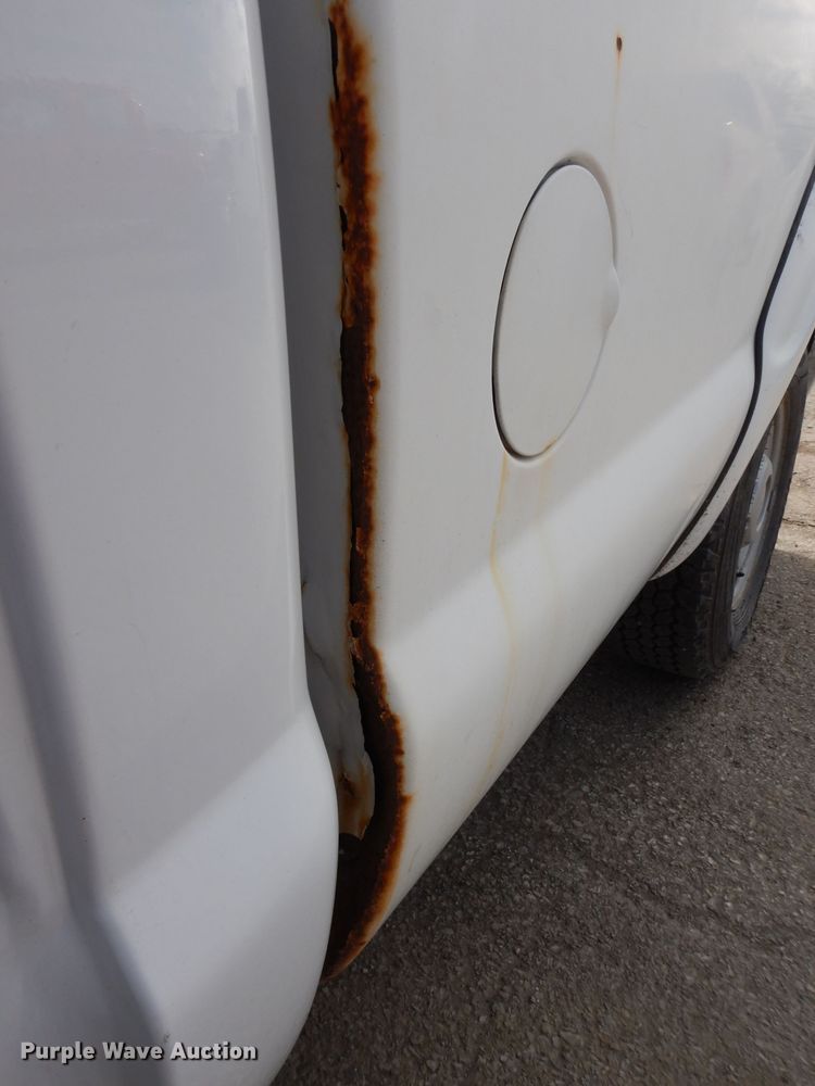 image for item DG6307 2006 Ford F250 Super Duty XL  pickup truck