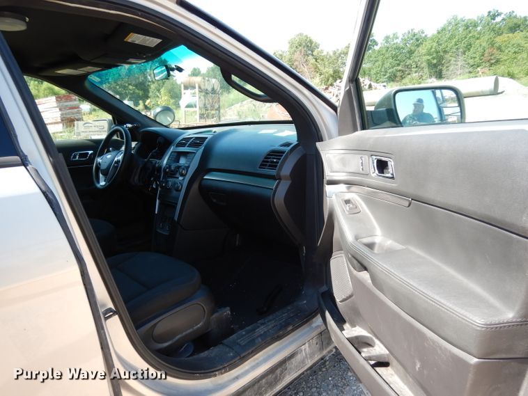 image for item DG6952 2015 Ford Explorer Police Interceptor  SUV