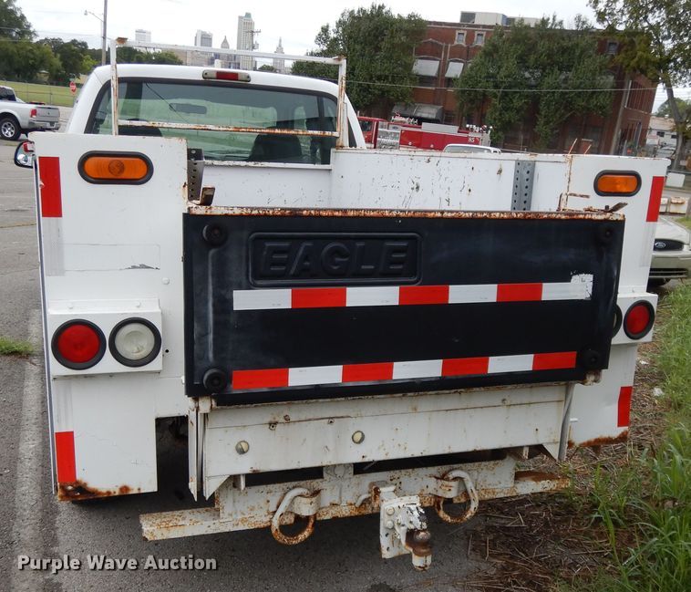 image for item DG8999 2001 Ford F250 Super Duty  SuperCab utility bed pickup truck