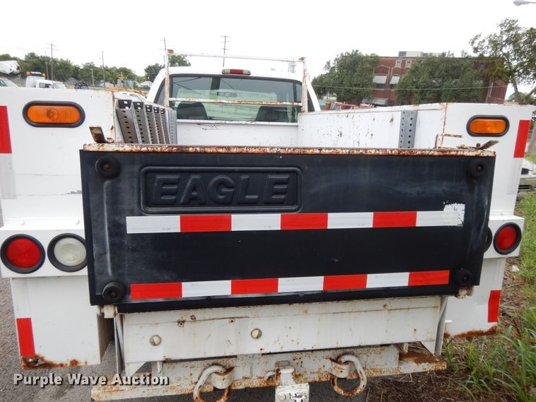 image for item DG8999 2001 Ford F250 Super Duty  SuperCab utility bed pickup truck