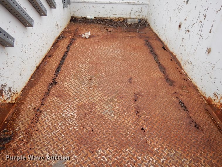 image for item DG8999 2001 Ford F250 Super Duty  SuperCab utility bed pickup truck