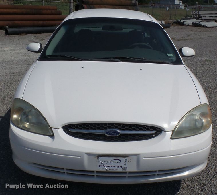 image for item DH3929 2002 Ford Taurus