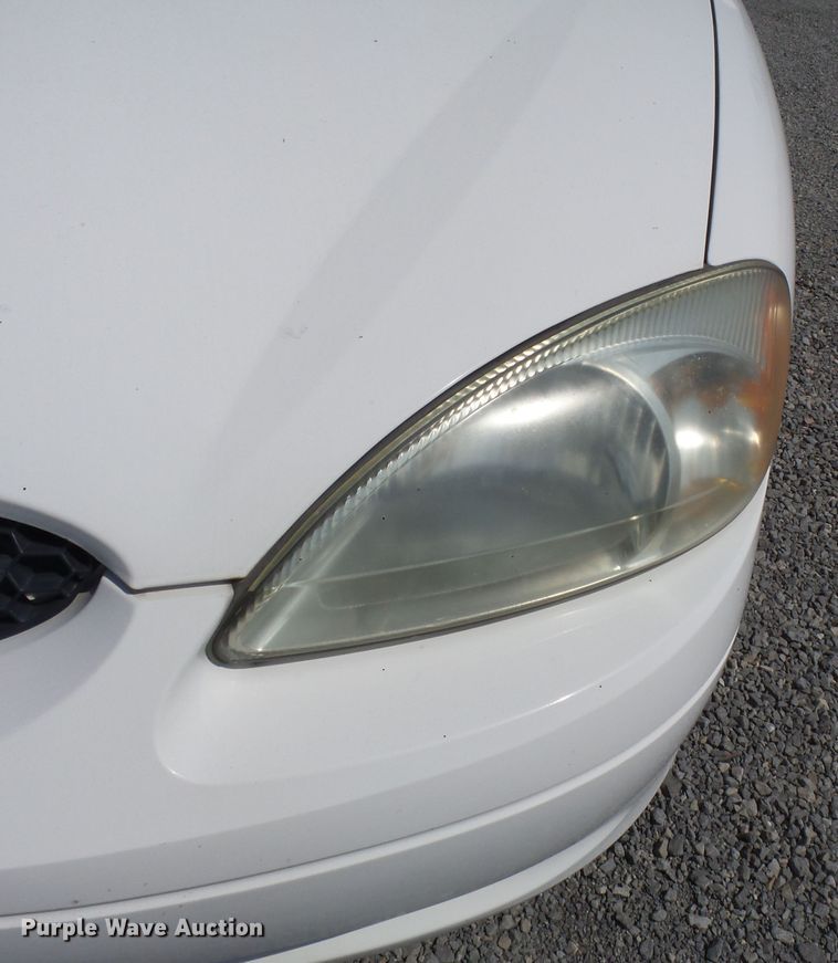 image for item DH3929 2002 Ford Taurus