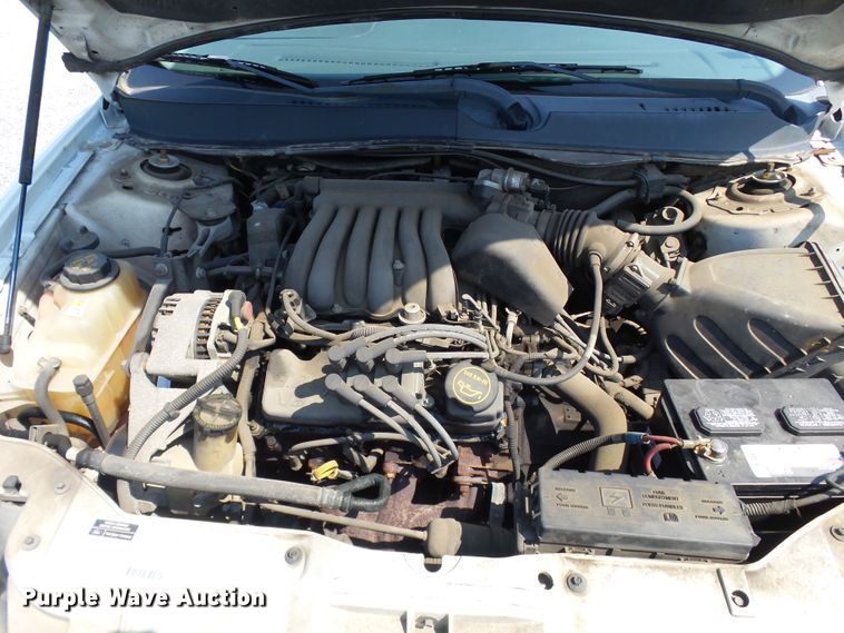 image for item DH3929 2002 Ford Taurus