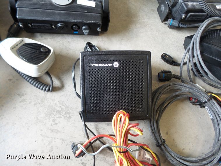 image for item DH3933 (12) Motorola P25 two-way radios