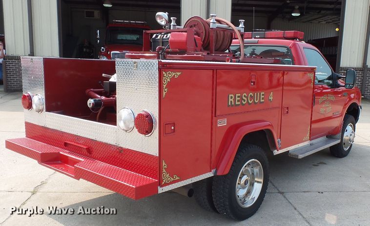 image for item DH3942 1999 Ford F450 Super Duty XL  rescue fire truck