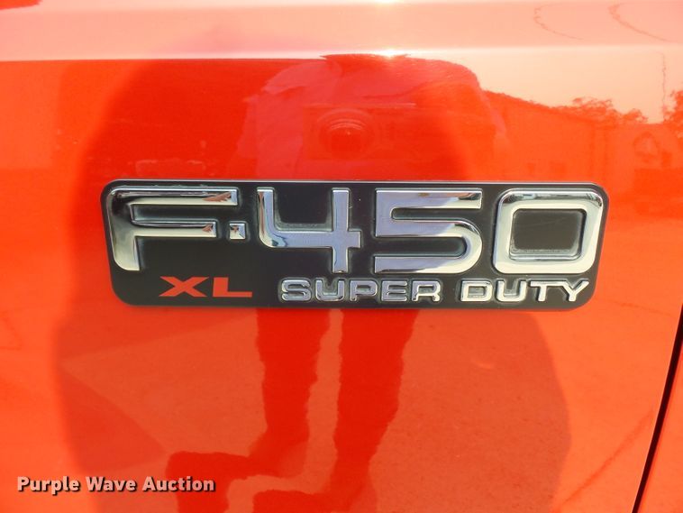 image for item DH3942 1999 Ford F450 Super Duty XL  rescue fire truck