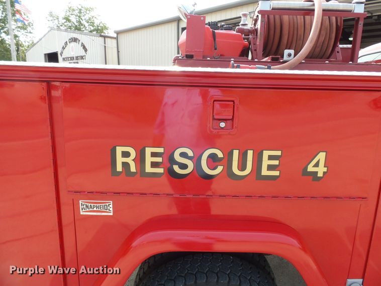 image for item DH3942 1999 Ford F450 Super Duty XL  rescue fire truck