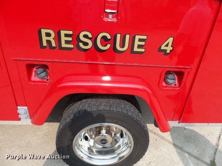 image for item DH3942 1999 Ford F450 Super Duty XL  rescue fire truck